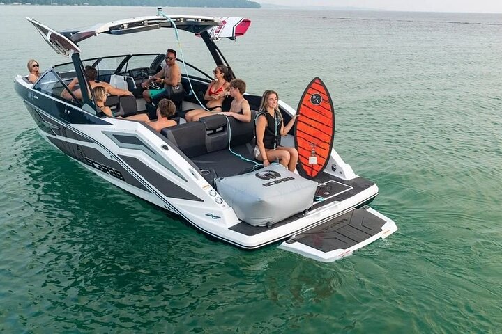 Doha Jet Boat Thrill Ride High Speed Adventure on the Arabian Sea photo 4