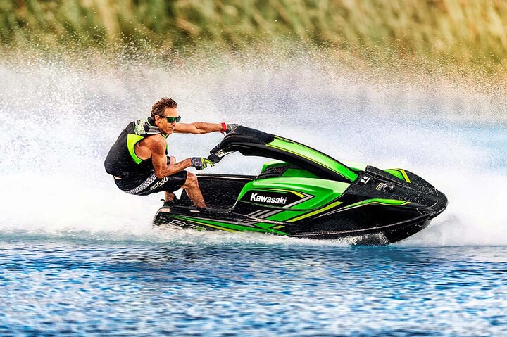 Doha Jet Ski Adventure: Speed, Splash, and Skyline Views photo 5
