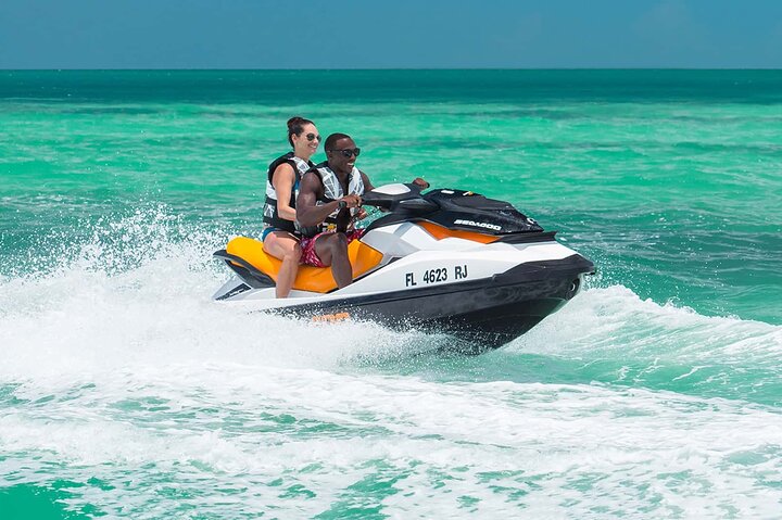 Doha Jet Ski Adventure: Speed, Splash, and Skyline Views photo 3